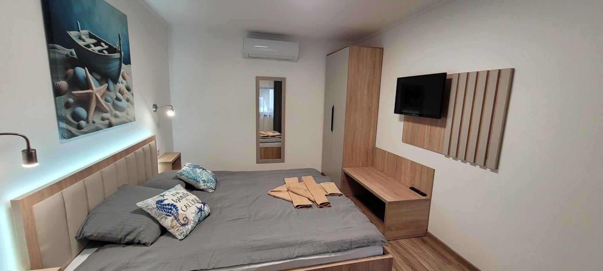 Csaladi Kikoeto Apartman Jula Exterior foto