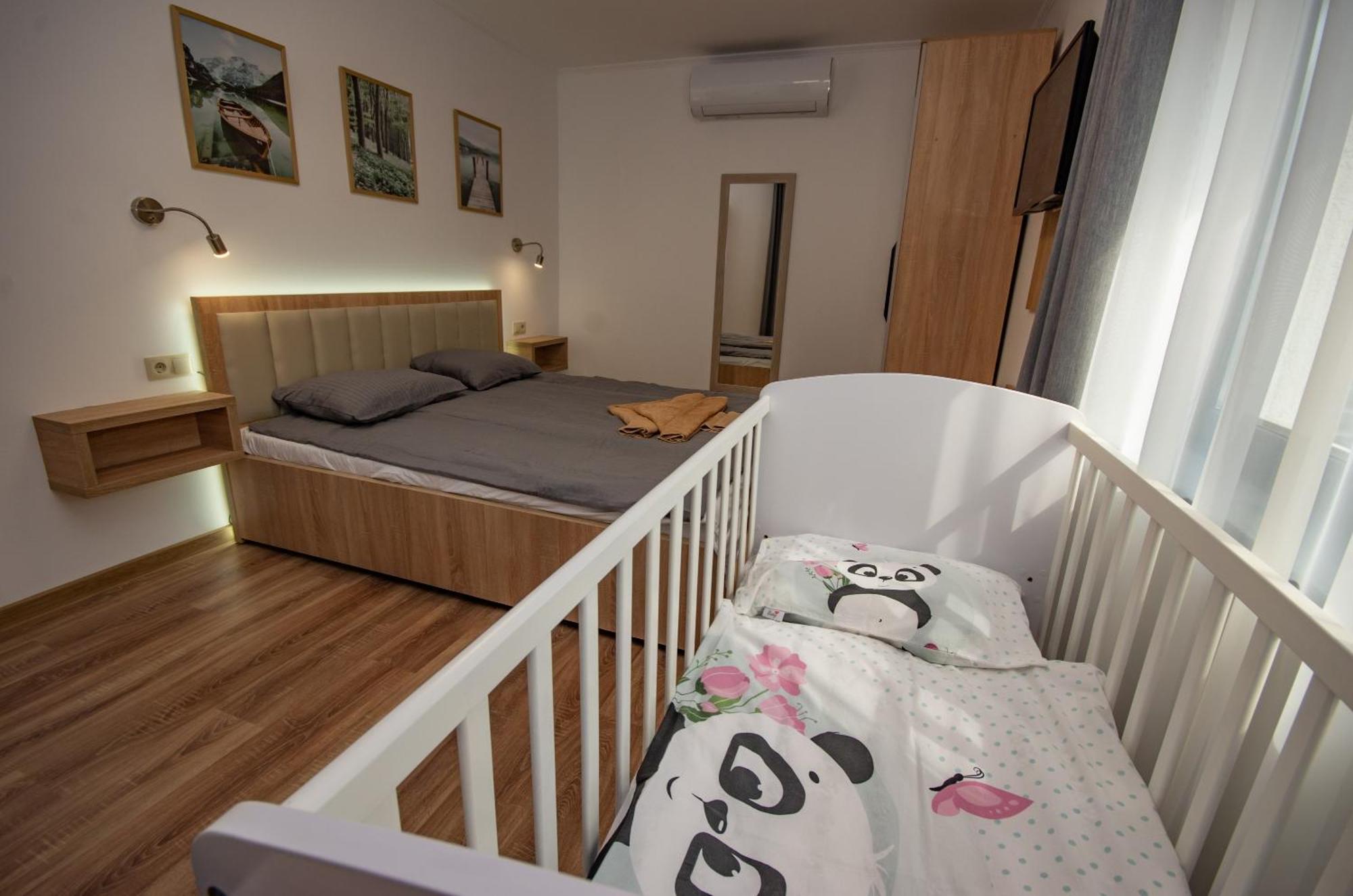 Csaladi Kikoeto Apartman Jula Exterior foto