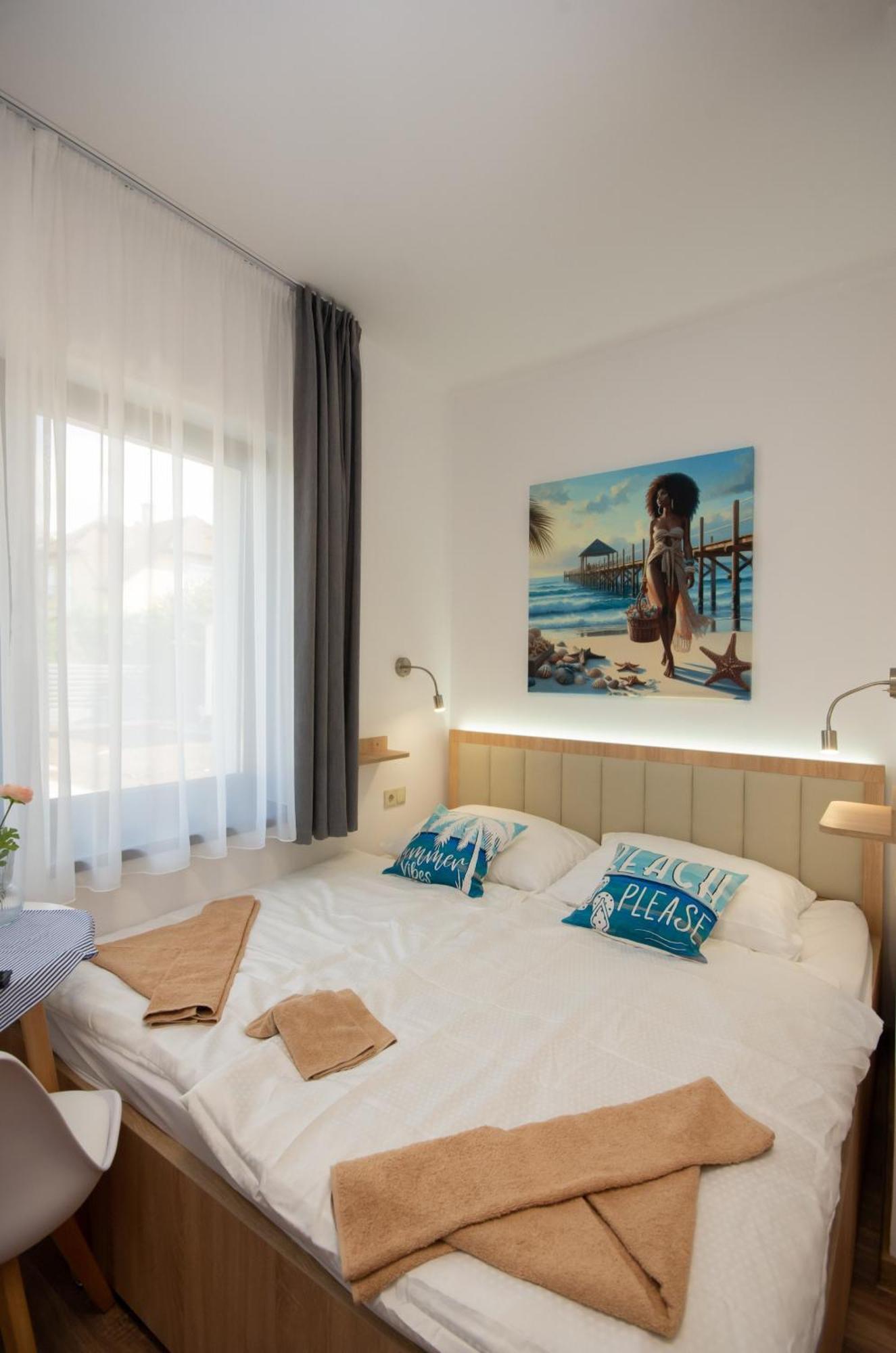 Csaladi Kikoeto Apartman Jula Exterior foto